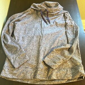 Apana small workout top